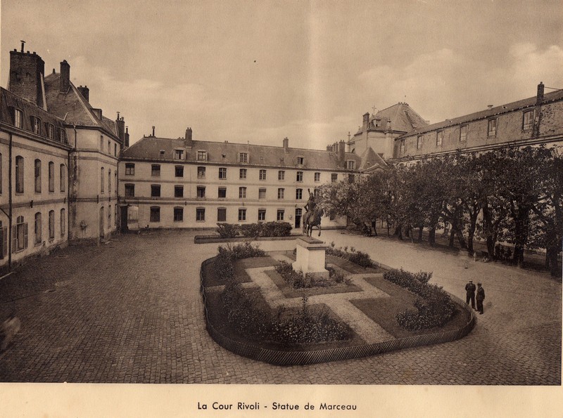 L'Ecole Sp&eacute;ciale Militaire en 1935 page 12